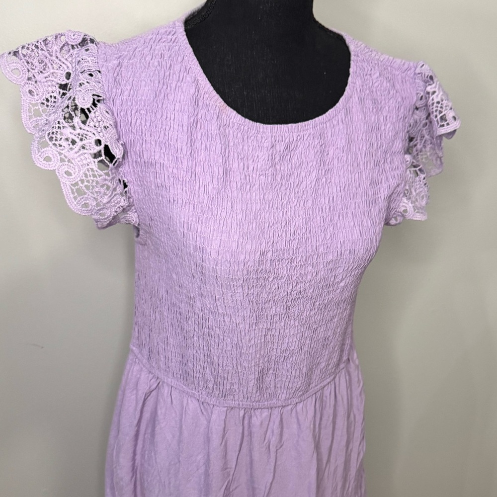 ZESICA Women's Casual Flutter Sleeve Crew Neck Smocked Tiered Midi Dress - Picture 6 of 9